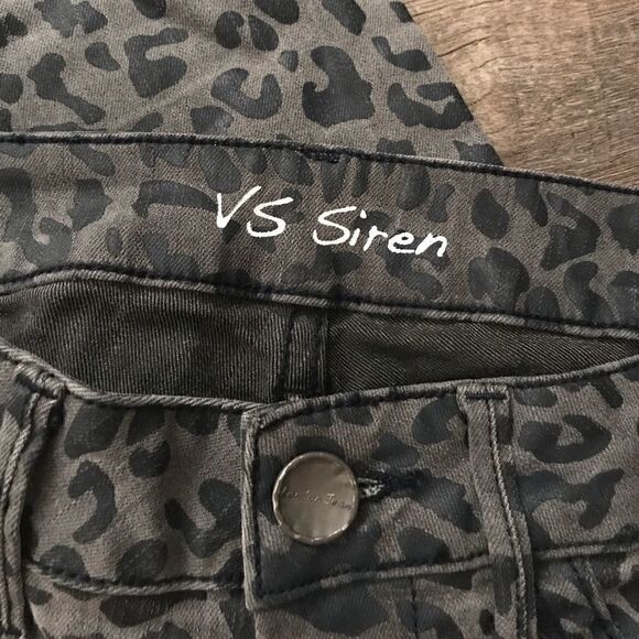 VS siren London Jeans  - Picture 2 of 5